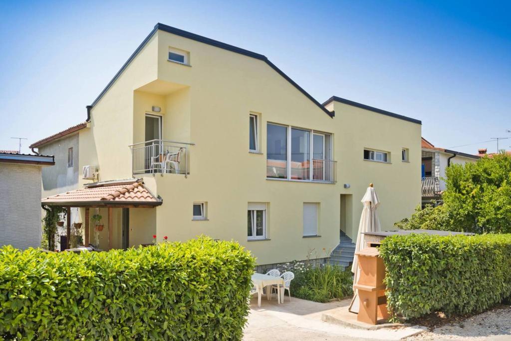 Apartments Neno Umago Quarto foto