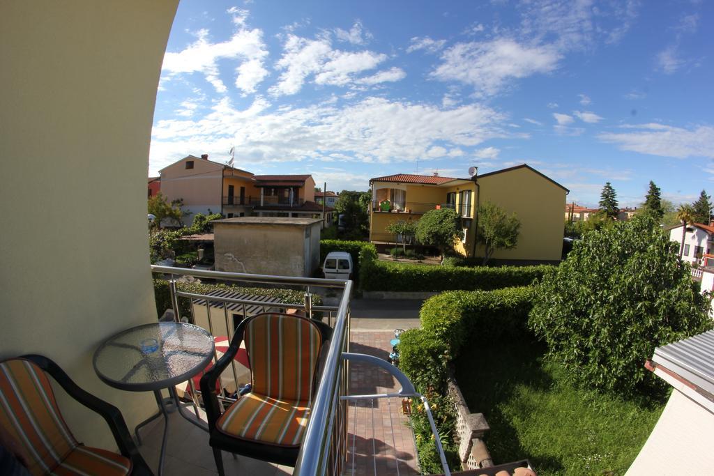 Apartments Neno Umago Exterior foto